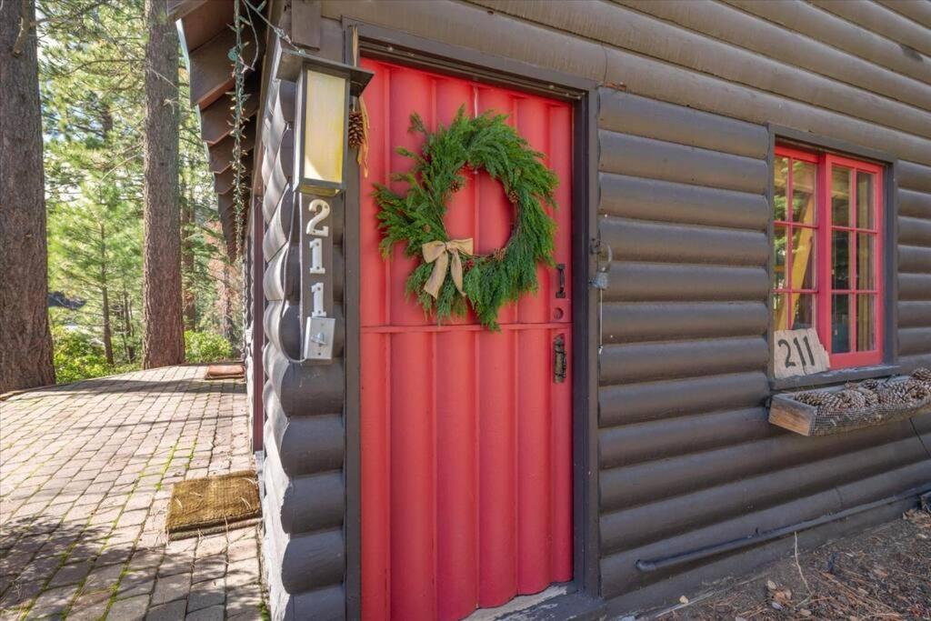 Coziest Cabin In Tahoe W Stone Fireplace Comfy Beds Close To Slopes & Lake Carnelian Bay Dış mekan fotoğraf